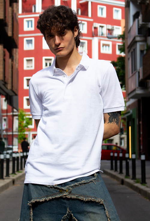 Polo botón oculto manga corta